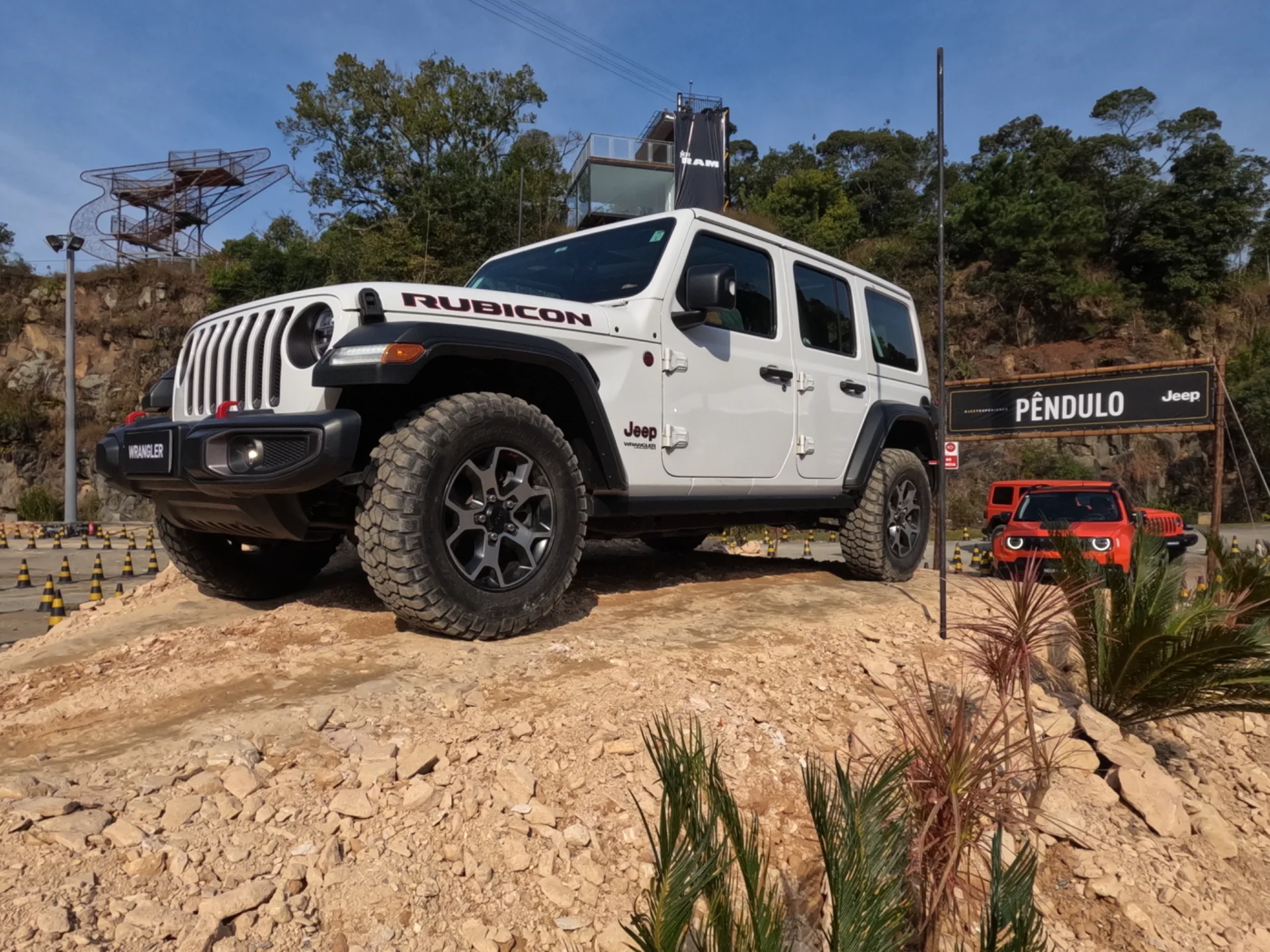 Ativação de marca Jeep em pista de demonstração