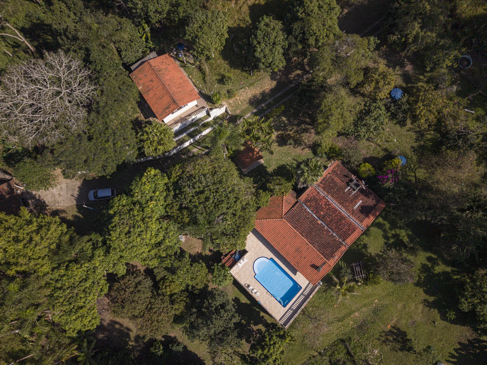 Vista aérea vertical da propriedade